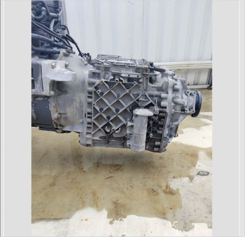 piece_RENAULT PREMIUM  BOITE DE VITESSE AT2412D SANS IT 