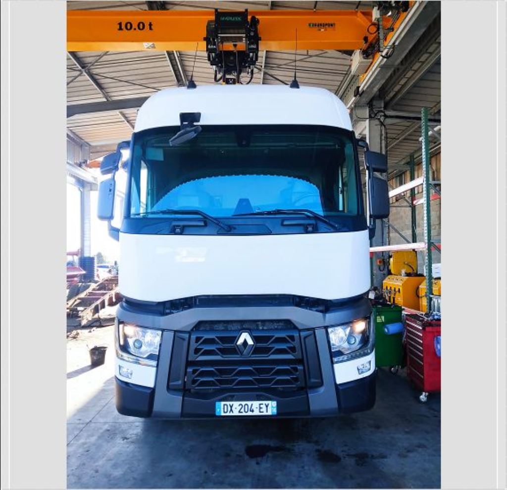 piece_RENAULT T 460  ETRIER DE FREIN AVANT DROIT 5001866509