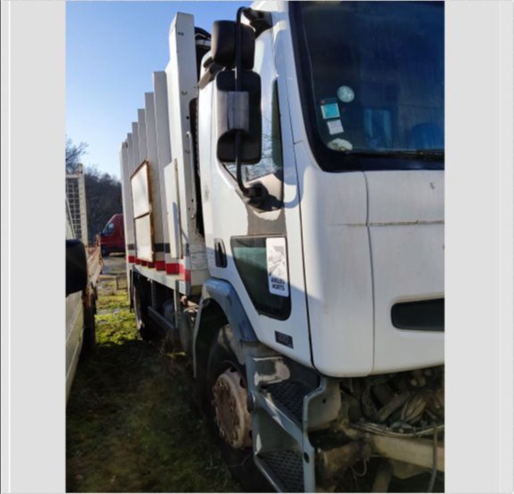 piece_RENAULT 270.19  BOITIER DE DIRECTION 5001837204,5010251246
