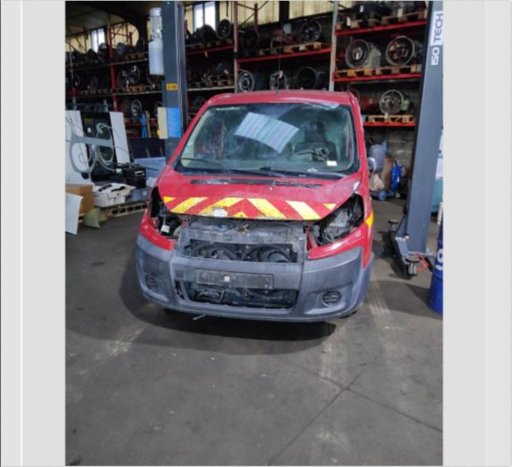 piece_PEUGEOT EXPERT ESSIEU ARRIERE 5148V1