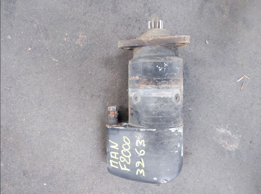 piece_MAN 19.314  DEMARREUR