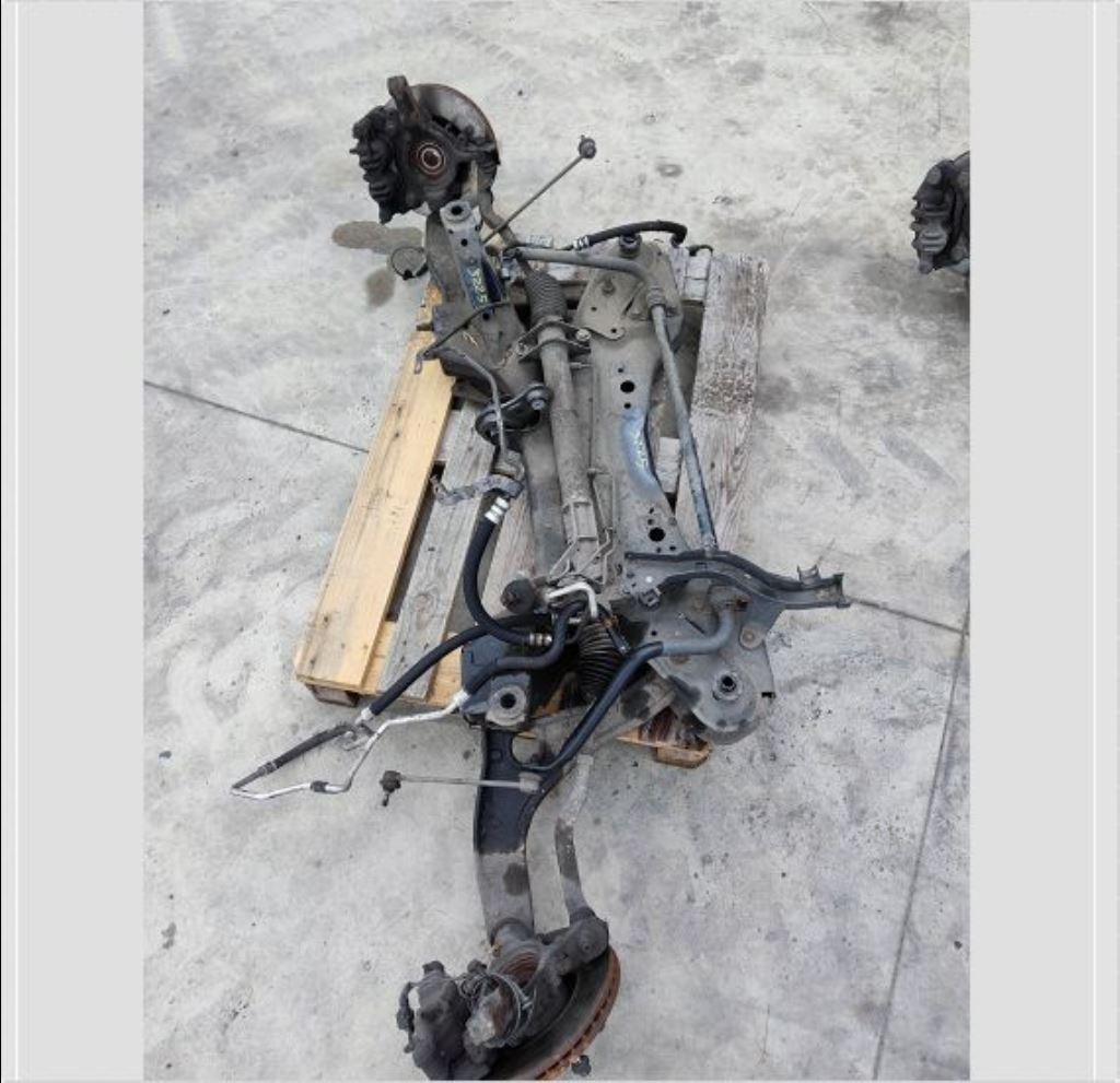 piece_RENAULT MASTER  ETRIER DE FREIN AVANT DROIT 410013165R