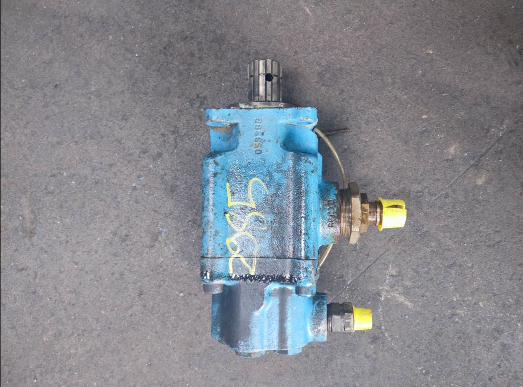 piece_RENAULT MIDLUM  POMPE HYDRAULIQUE 0511470