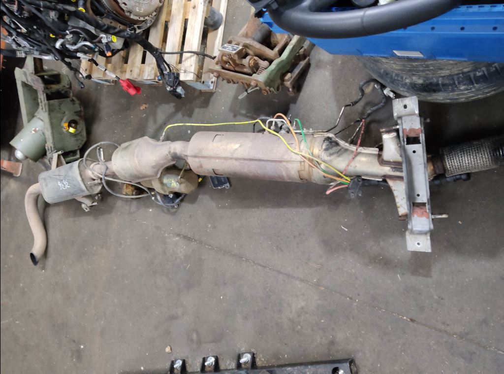 piece_RENAULT MASTER  ECHAPPEMENT COMPLET 201008504R