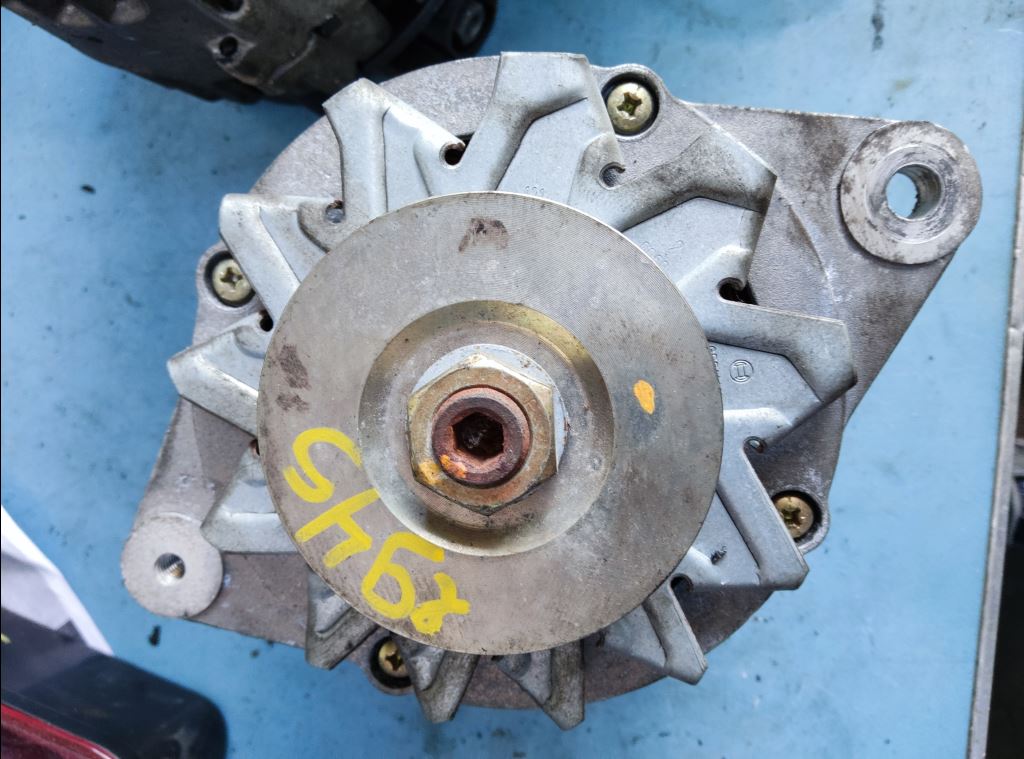 piece_NISSAN ATLEON  ALTERNATEUR 9120334136