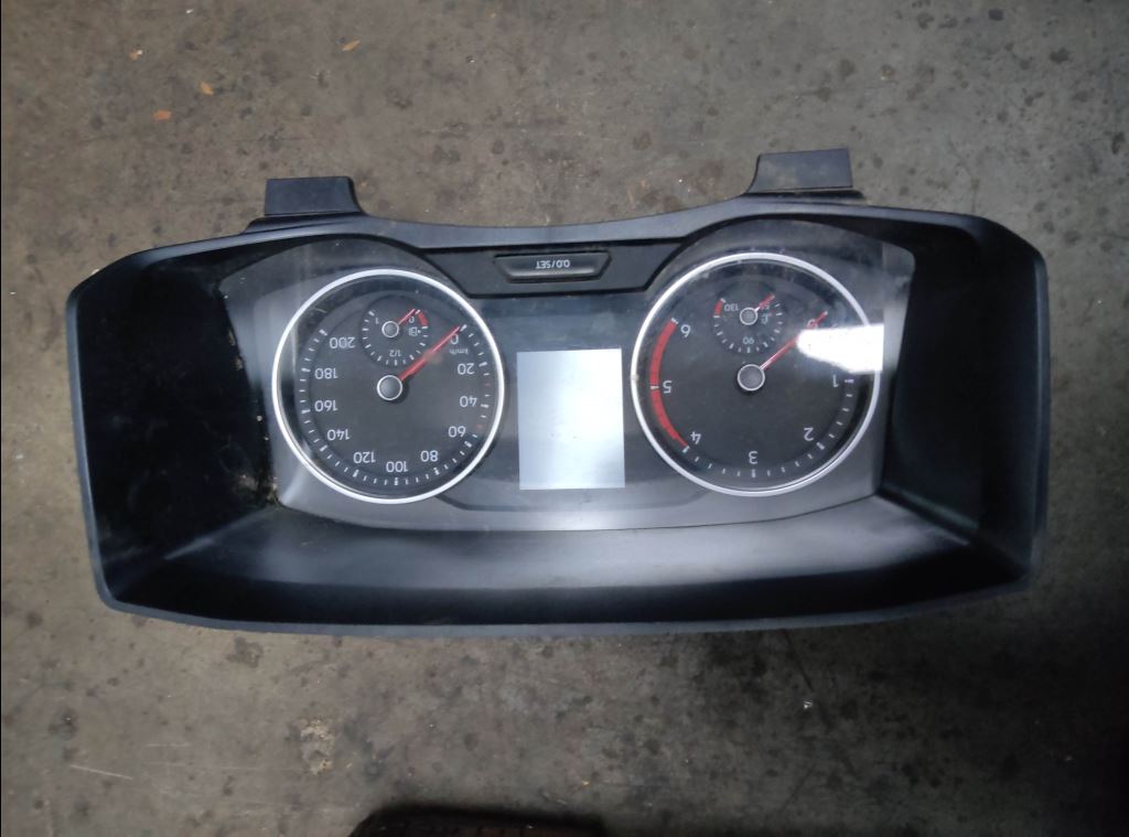 piece_VOLKSWAGEN CRAFTER  AFFICHEUR 7C0920731