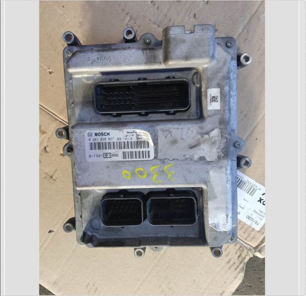 piece_MAN 10.220  BOITIER GESTION MOTEUR 0281020067