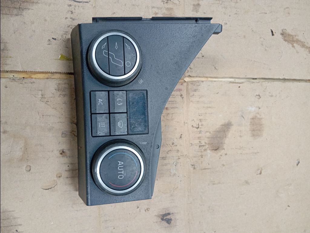 piece_VOLVO FHCOMM CHAUFCOMMANDE DE CHAUFFAGE 22130999