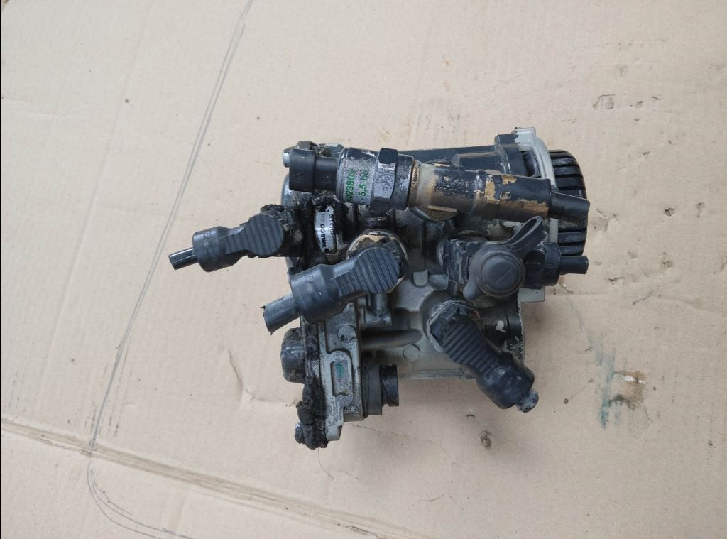 piece_IVECO STRALIS 450 VALVE EBS 4802040020