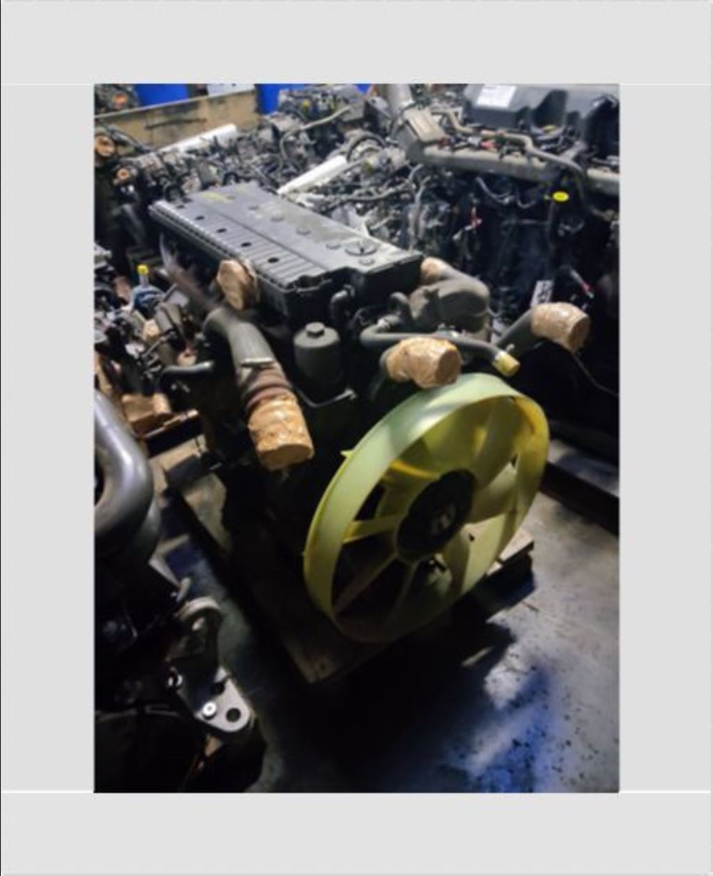 piece_MERCEDES 1828  BOM MOTEUR OM906