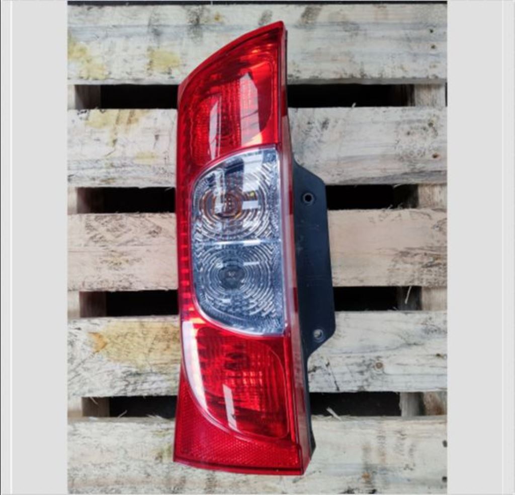 piece_FIAT FIORINO  FEU ARRIERE GAUCHE 1391433080