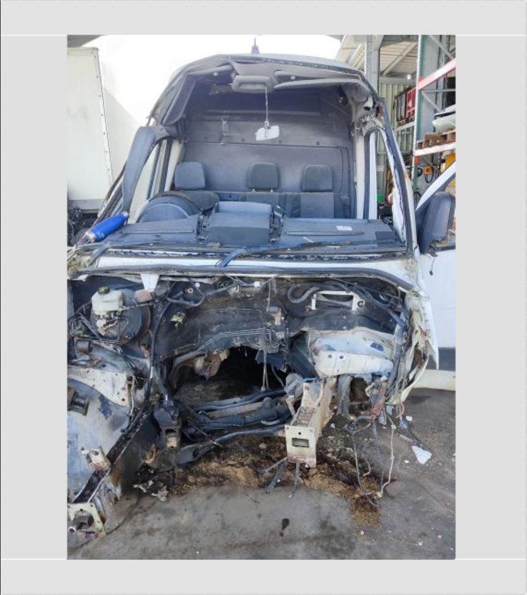 piece_MERCEDES 311CDI BLOC SERRURE AVANT GAUCHE A9067201435