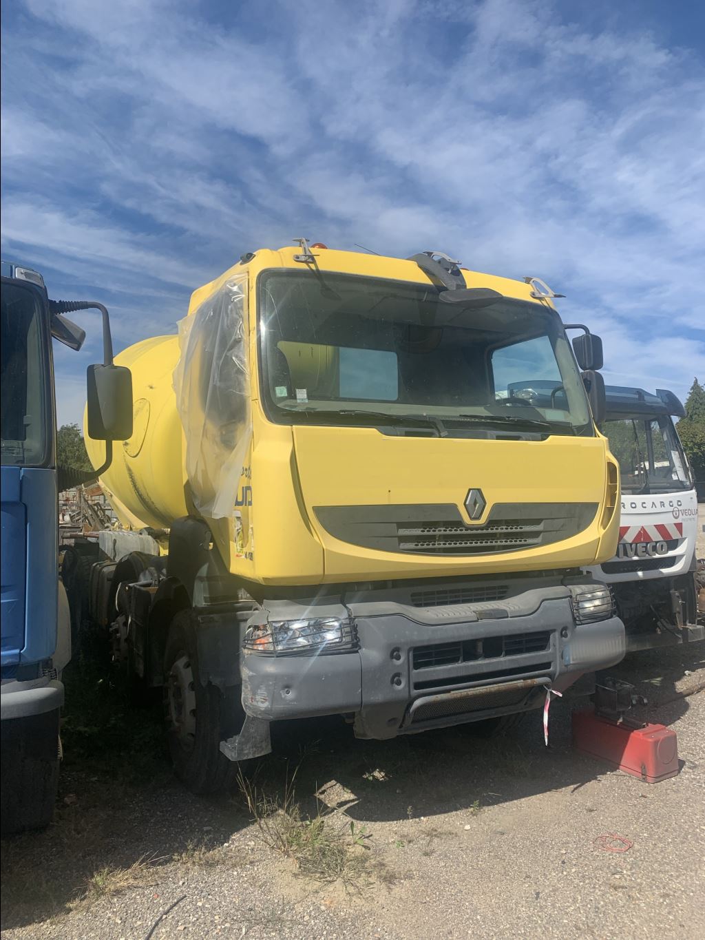 piece_RENAULT  410DXI 8X4 RADIATEUR EAU 7484201993