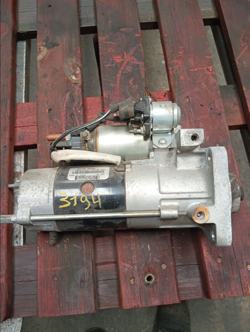 piece_RENAULT MIDLUM  DEMARREUR