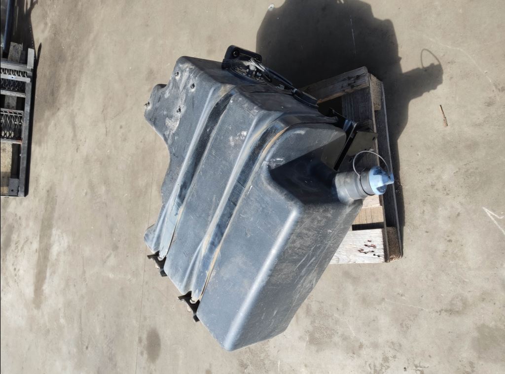 piece_DAF CF85  RESERVOIR AD BLUE 1678782