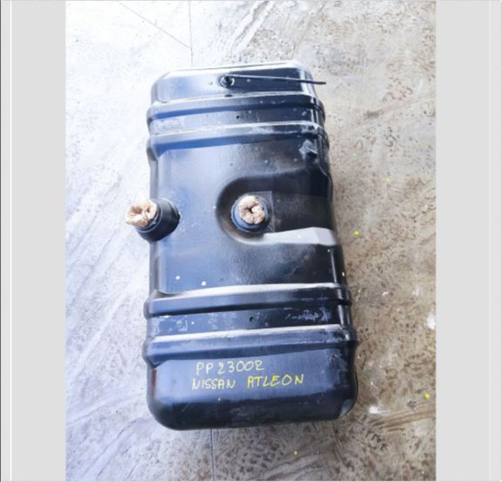 piece_NISSAN ATLEON RESERVOIR CARBURANT 17202MB40A