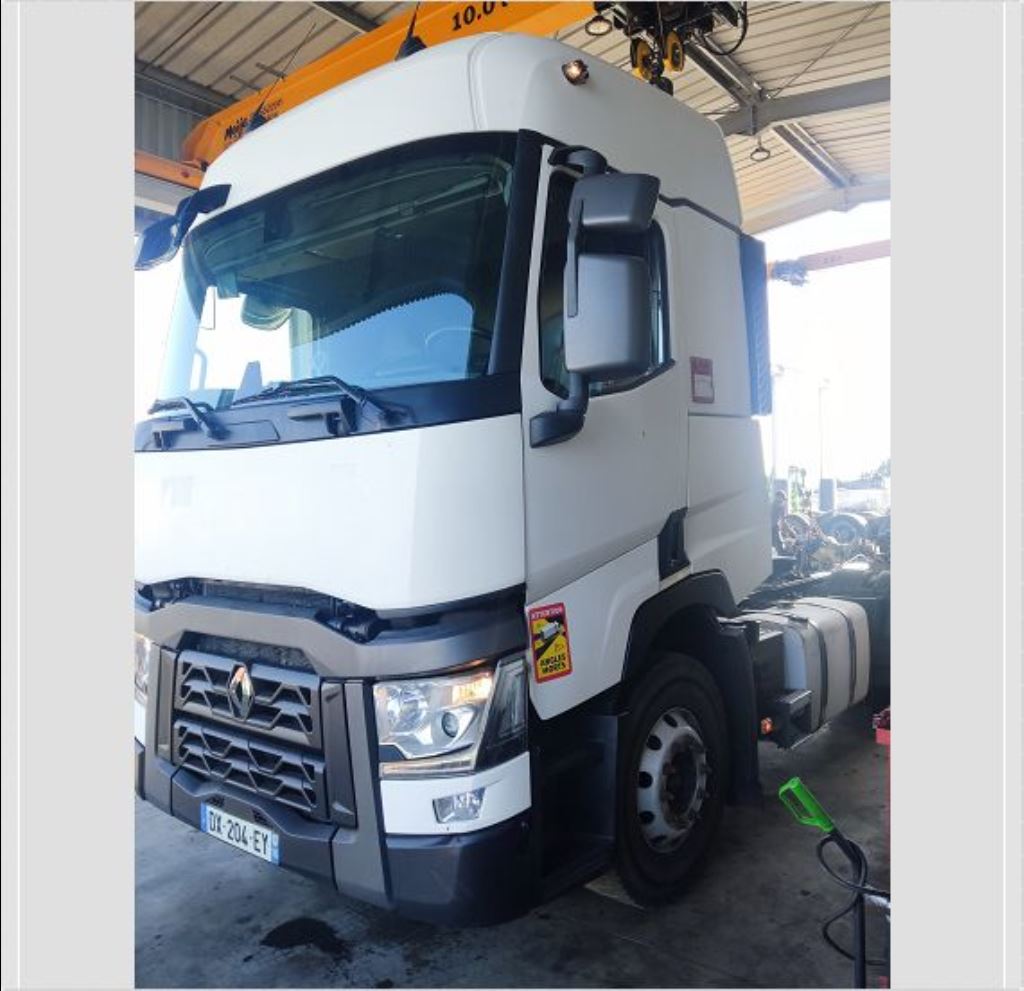 piece_RENAULT T 460  DEMI AILE ARRIERE AVANT GAUCHE