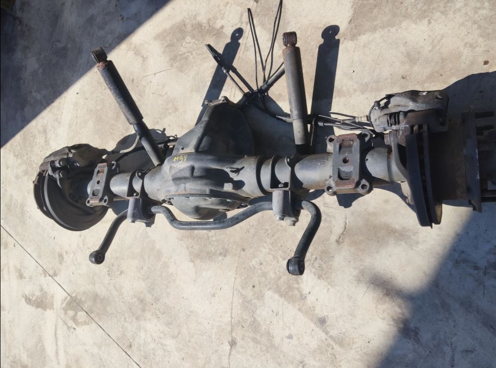 piece_MERCEDES MB SPRI ARBRE DE ROUE ARRIERE GAUCHE 9063570301