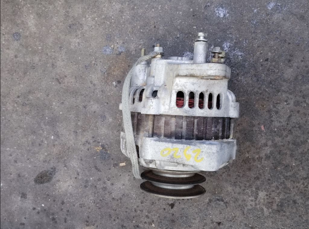 piece_RENAULT MIDLUM  ALTERNATEUR 5010306538