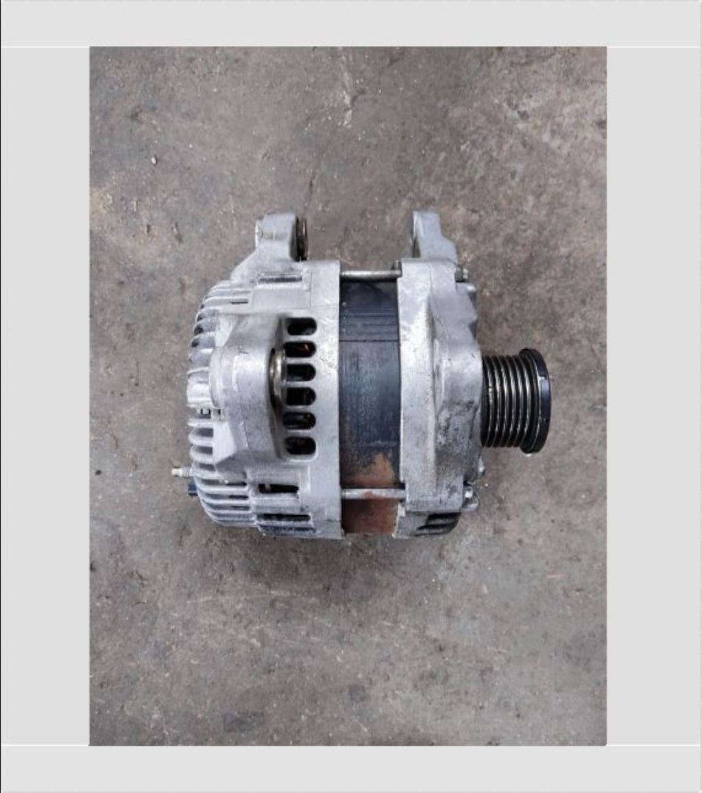 piece_RENAULT MASTER ALTERNATEUR 8200854119