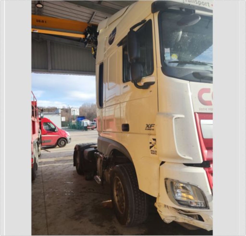 piece_DAF XF460  RADIATEUR AIR INTERCOOLER 2204691