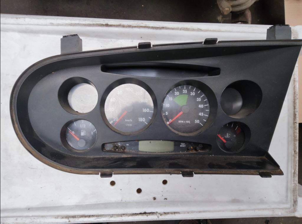 piece_IVECO 35S12  AFFICHEUR 504109084