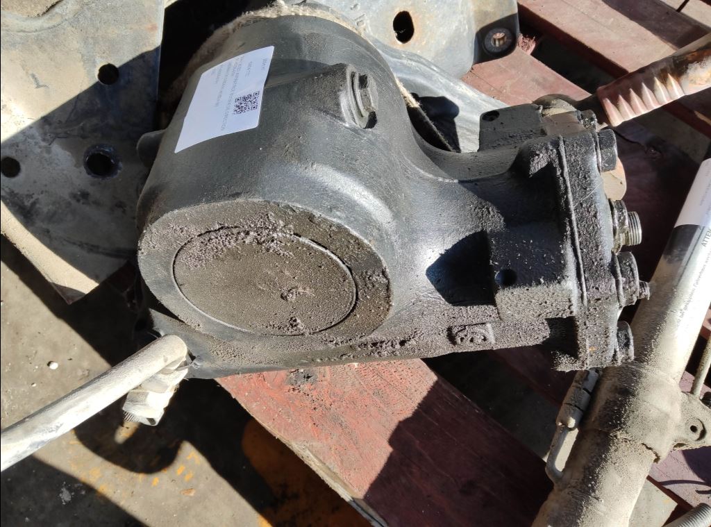 piece_MAN 26.322  ASPIRATRICE BOITIER DE DIRECTION 81.46200-6181