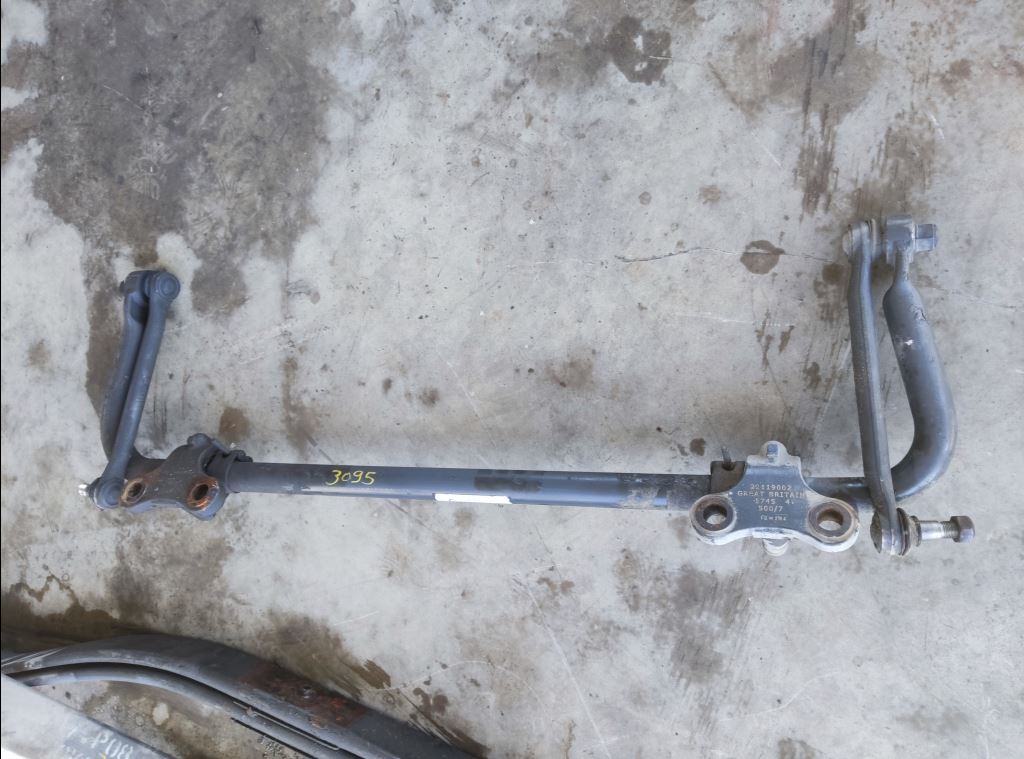 piece_RENAULT T 460  BARRE STABILISATRICE AVANT 7421618958