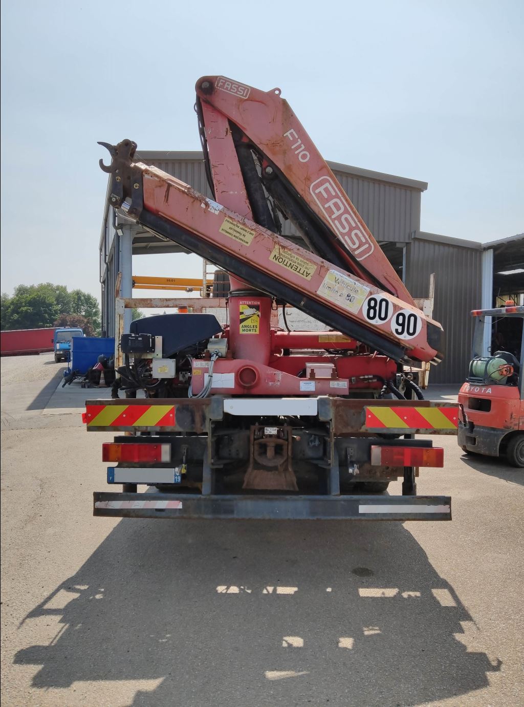 piece_IVECO 190T31  GRUE AUXILIAIRE FASSI F110A22 ANNEE 2008