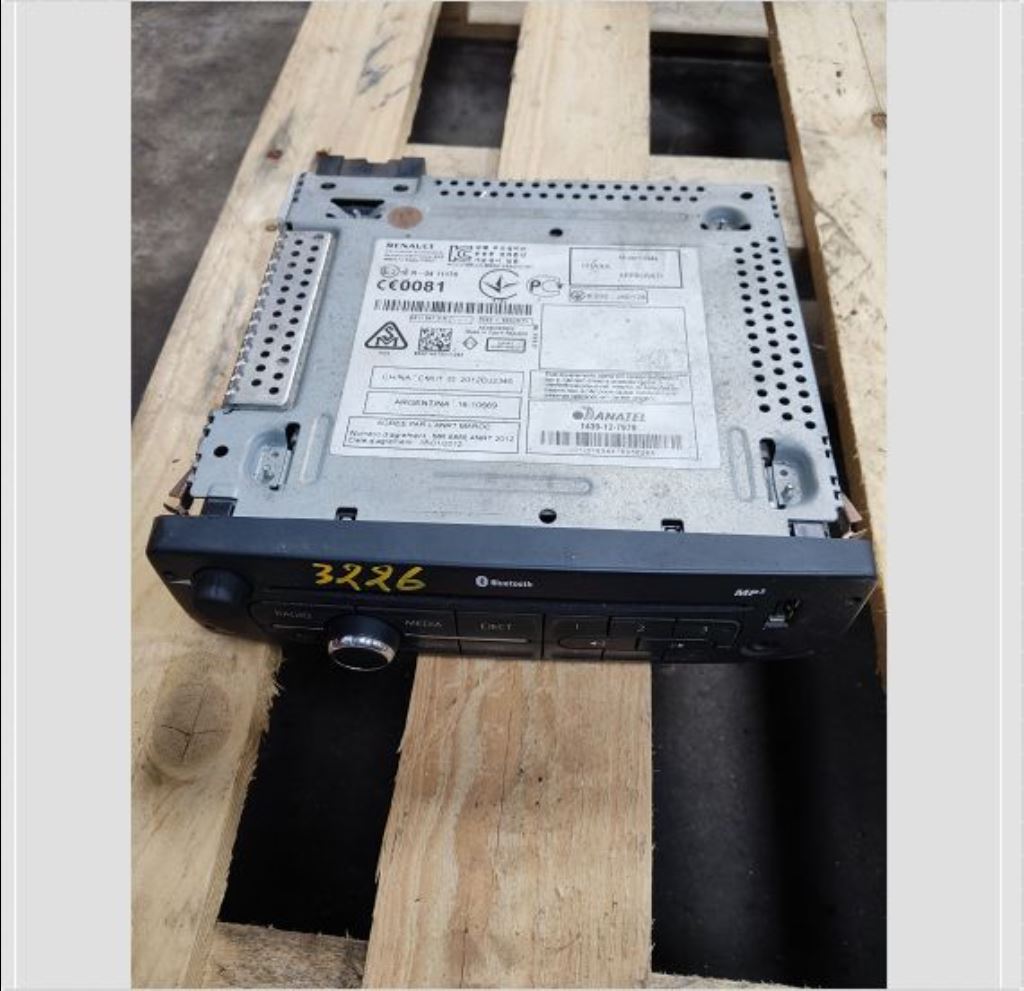 piece_RENAULT MASTER AUTORADIO 281157203R
