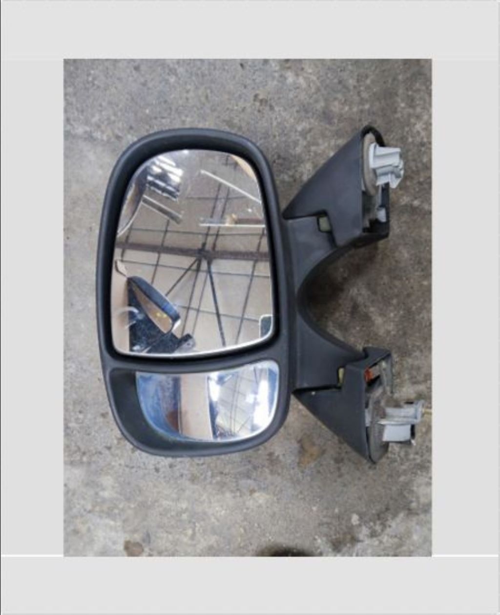 piece_RENAULT TRAFIC 1.9 DCI - 8V TURBO RETROVISEUR ELECTRIQUE GAUCHE 7701473245